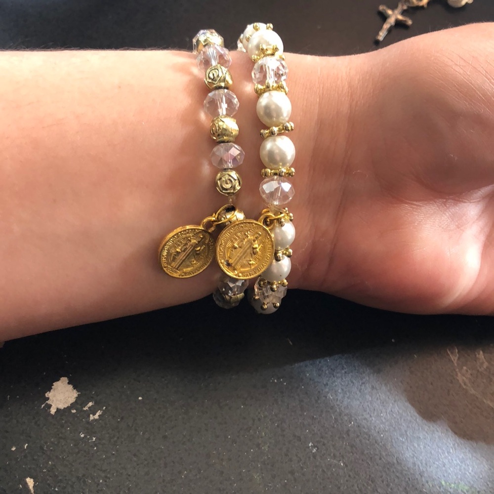 Bracelets - Picture 3 of 4